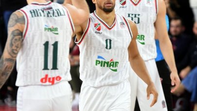 Pınar Karşıyaka'nın konuğu Anadolu Efes