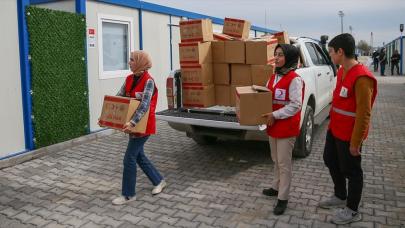 Depremzedeler için toplanan erzak Kahramanmaraş'a ulaştırıldı