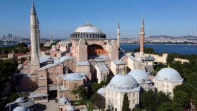 Danıştay, Ayasofya'yı müze yapan kararı iptal etti