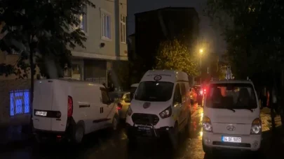 Eşi tarafından bıçaklanan kadın, sağlık merkezine sığınarak yardım istedi