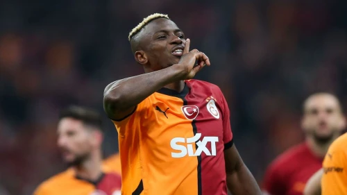 Victor Osimhen Galatasaray'dan Gidiyor Mu? Transfer Durumu ve Geleceği