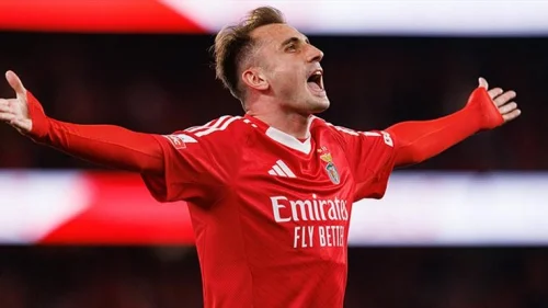 Kerem Aktürkoğlu'ndan Portekiz'e İmza! Ayın Forveti Seçilen Milli Yıldız, Benfica'da Fırtına Gibi!