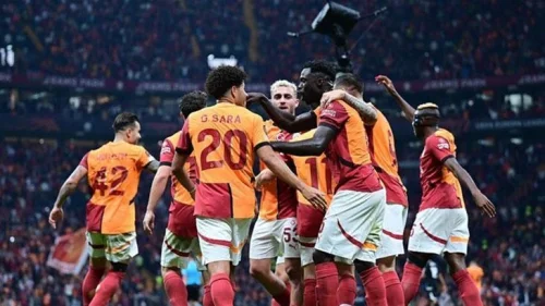 Galatasaray Kazandı, Fenerbahçe Kaybetti! UEFA Avrupa Ligi'nde Puan Durumu Değişti! Fenerbahçe Geriledi!