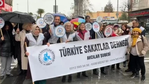 Avcılar'da Dünya Engelliler Günü'nde farkındalık yürüyüşü yapıldı