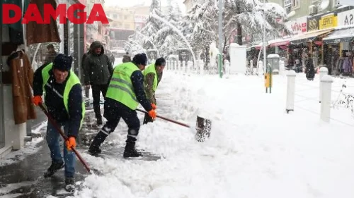 Niğde'de Okullar Tatil mi 2 Aralık 2024: Kar Tatili Var mı, Valilik Açıklama Yaptı mı?