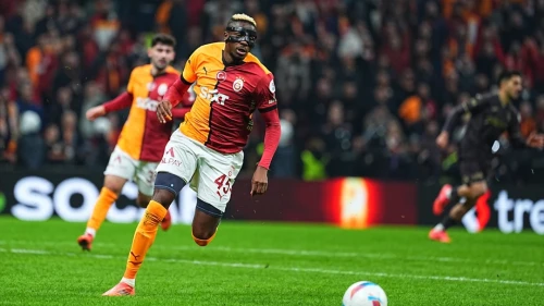 Galatasaray’ın Yıldızı Osimhen İçin PSG Devrede! Transfer Süreci Başladı