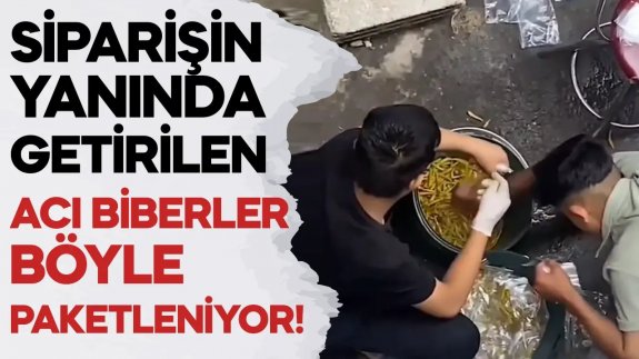 Siparişin yanında getirilen acı biberlerin nasıl paketlendiği ortaya çıktı!