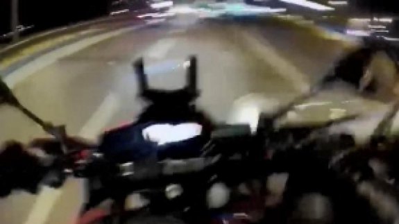 Büyükçekmece'de, trafik tartışmasında aracıyla motosikletliye bilerek çarptı iddiası