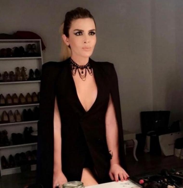 Selin Ciğerci sevgilisi Gökhan Çıra ile el ele 8