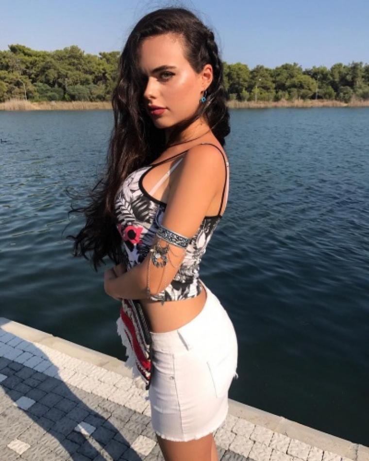 Berika Demir Instagram fotoğrafları 107