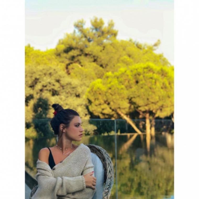 Yüsra Geyik Instagram fotoğrafları 39