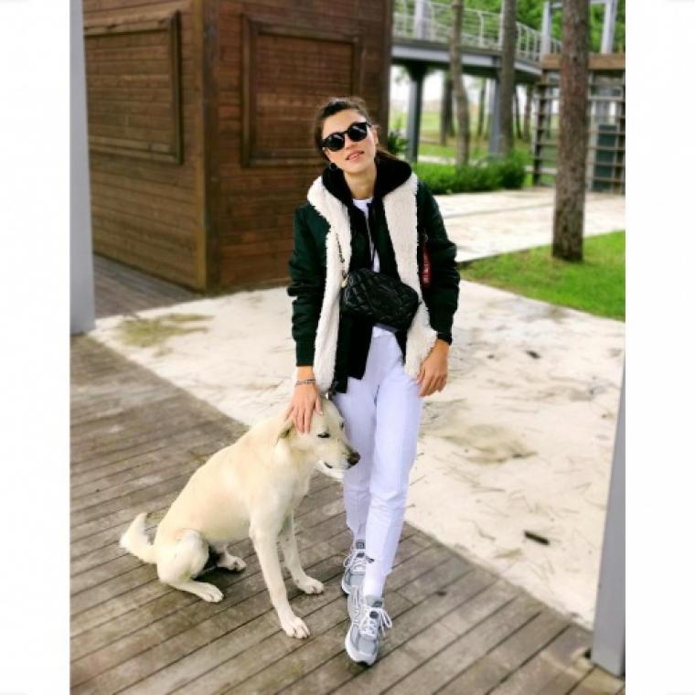 Yüsra Geyik Instagram fotoğrafları 44