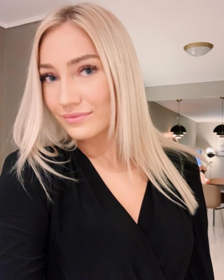 Alexander Sörloth'un eşi Lena Selnes Instagram fotoğrafları 46