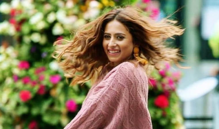 İkimizin Yerine yeni Ganga (Sargun Mehta) fotoğrafları 5