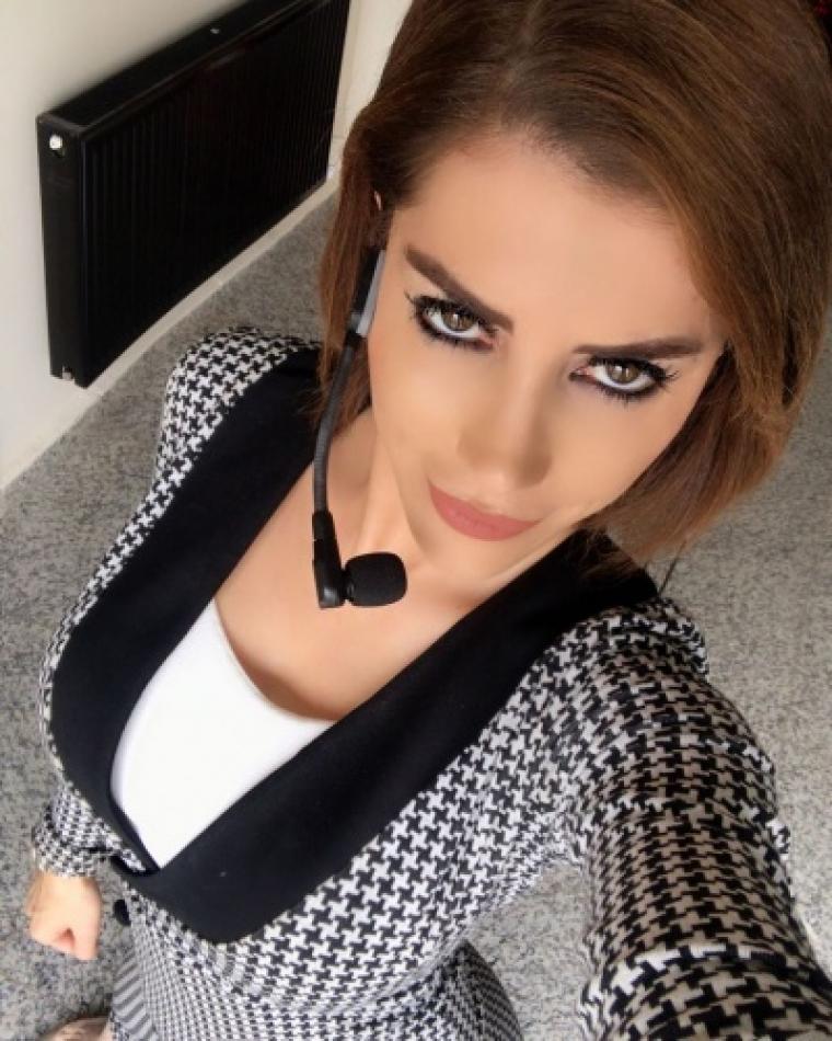 Ela Rümeysa Cebeci fotoğrafları 256