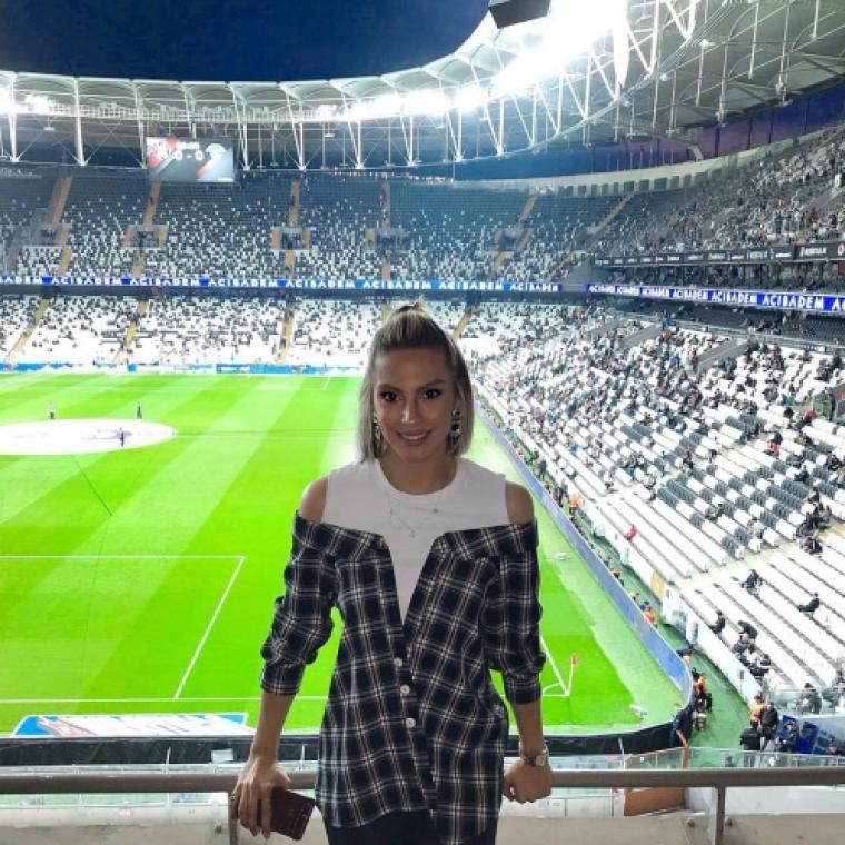 Dilay Korkmaz Instagram fotoğrafları ile büyülüyor 17