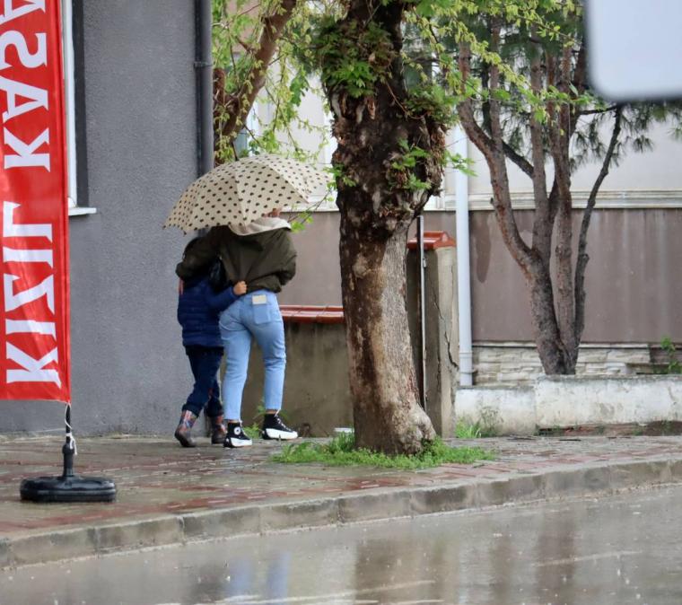 Meteorolojiden üç il için 'kuvvetli yağış' uyarısı 2