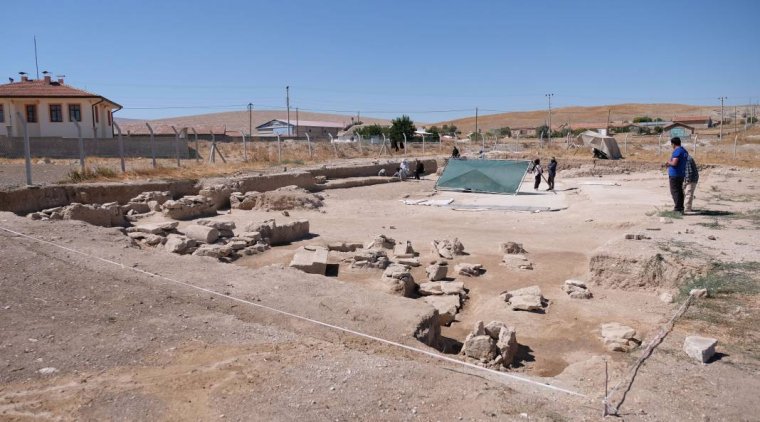 Konya'da toplu çocuk mezarı bulundu 6