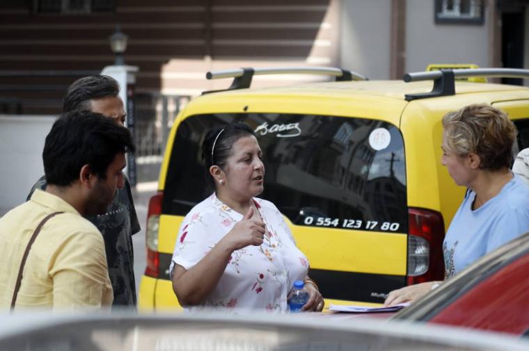 Satış için tapu fotoğrafını kiracısına gönderdi: Daireye giden ev sahibi fenalık geçirdi 7