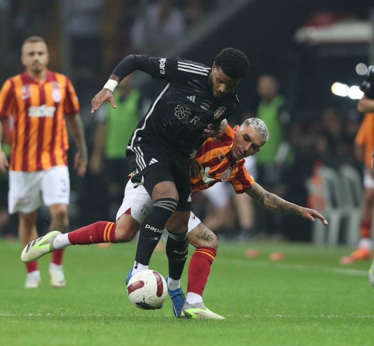 Galatasaray ve Beşiktaş  maçına ait çok özel fotoğraflar! 8