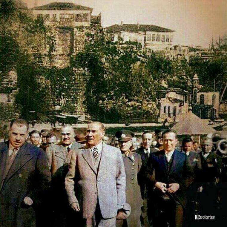 ATATÜRK'ÜN BİRBİRİNDEN GÜZEL FOTOĞRAFLARI 203