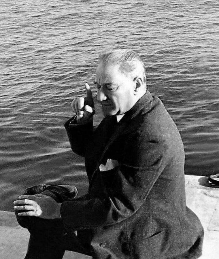 ATATÜRK'ÜN BİRBİRİNDEN GÜZEL FOTOĞRAFLARI 233