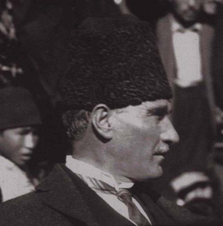 ATATÜRK'ÜN BİRBİRİNDEN GÜZEL FOTOĞRAFLARI 68