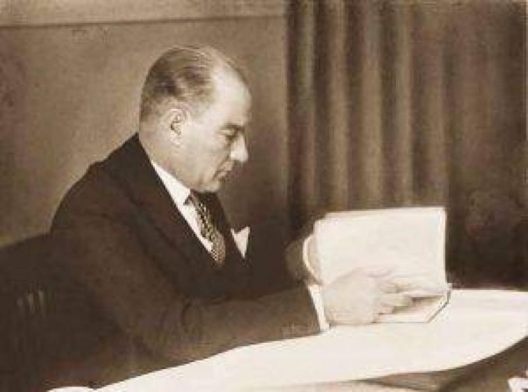 ATATÜRK'ÜN BİRBİRİNDEN GÜZEL FOTOĞRAFLARI 47