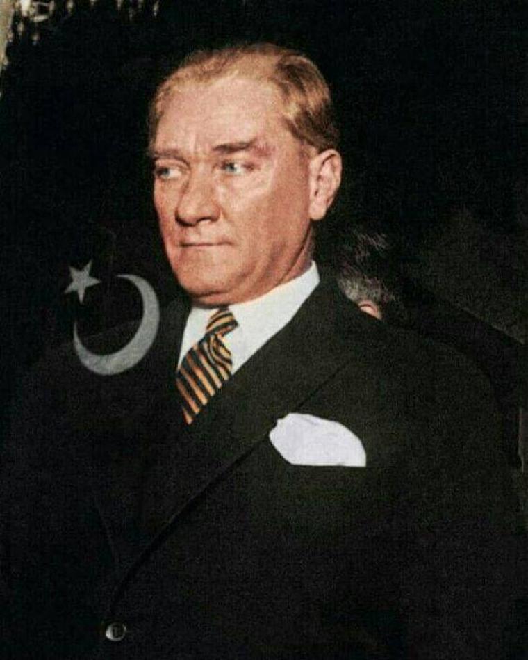 ATATÜRK'ÜN BİRBİRİNDEN GÜZEL FOTOĞRAFLARI 33