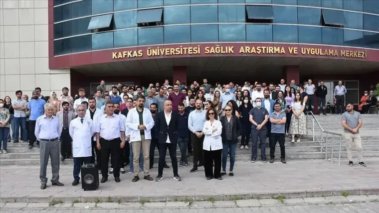 Solunum cihazı olmadan adım atamıyordu! Bu tedaviyle egzersiz bile yapabiliyor 4