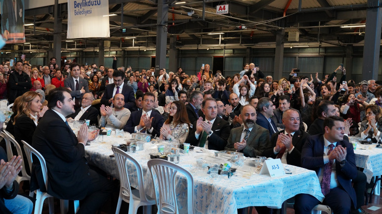 Liderler Hayırlı İftar Sofrası'nda buluştu