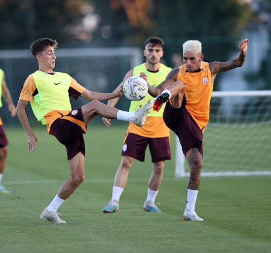 Galatasaray yeni sezon hazırlıklarına başladı