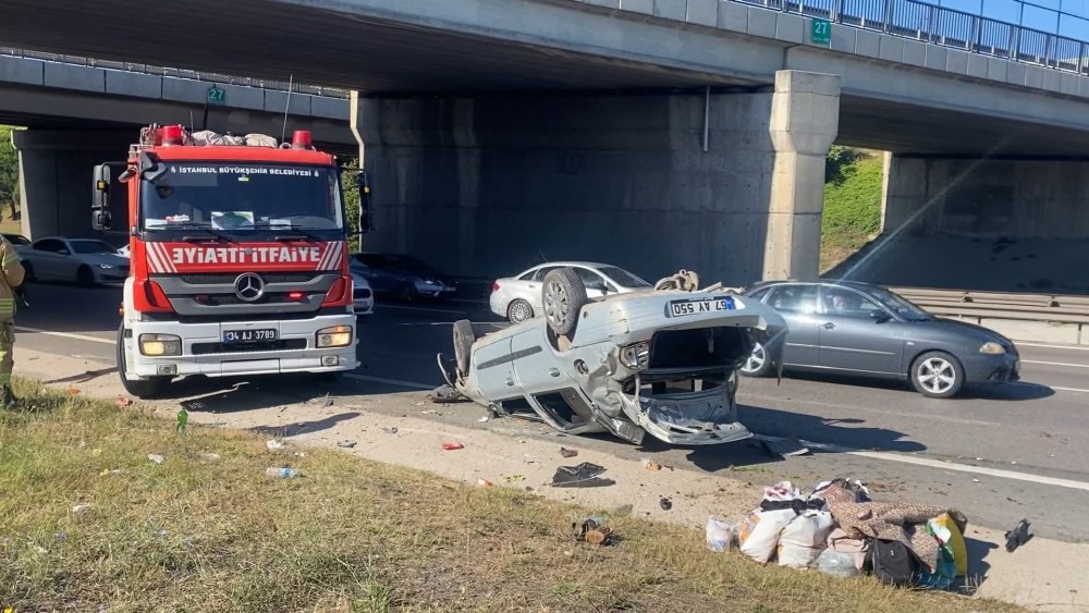 Kurban Bayramı dönüşü feci kaza: 3 yaralı