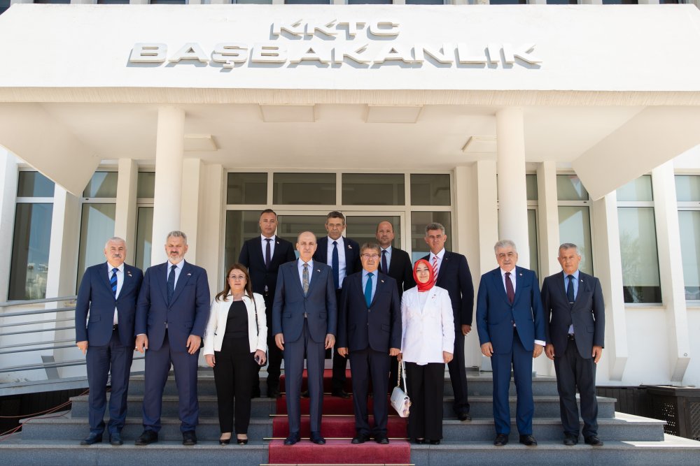 TBMM Başkanı Kurtulmuş, KKTC Meclis Başkanı ile görüştü