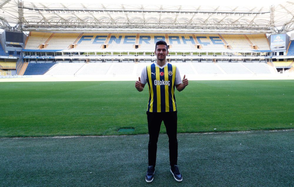 Umut Nayir Fenerbahçe'de