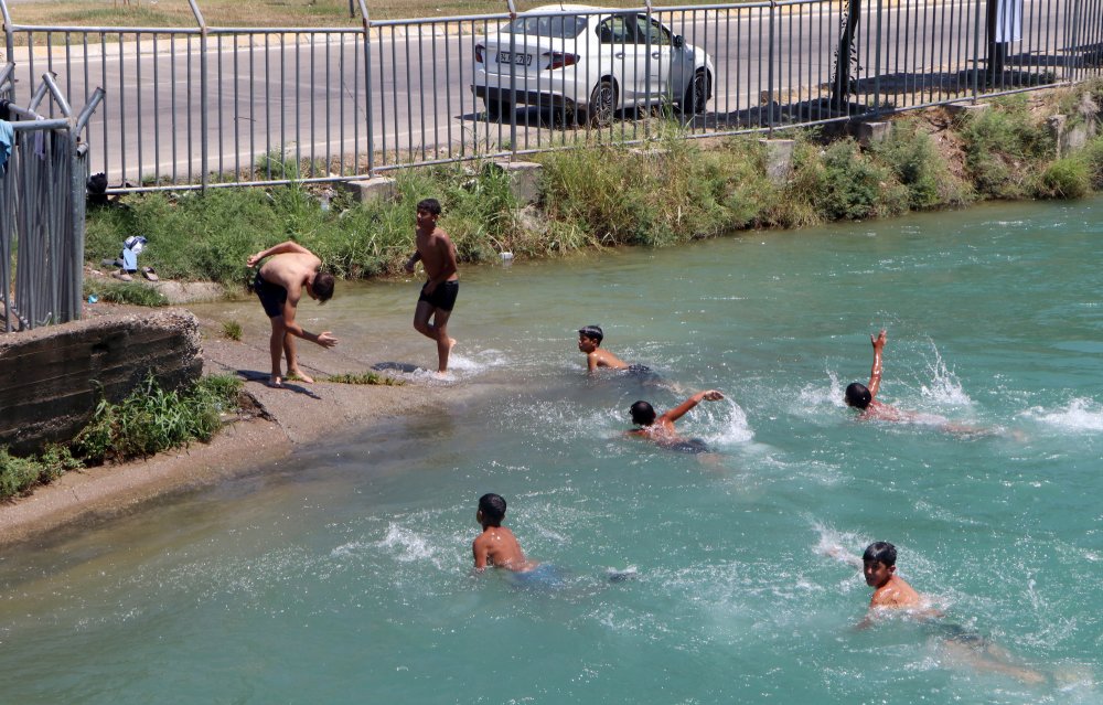 Adana'da termometreler 47 dereceyi gösterdi