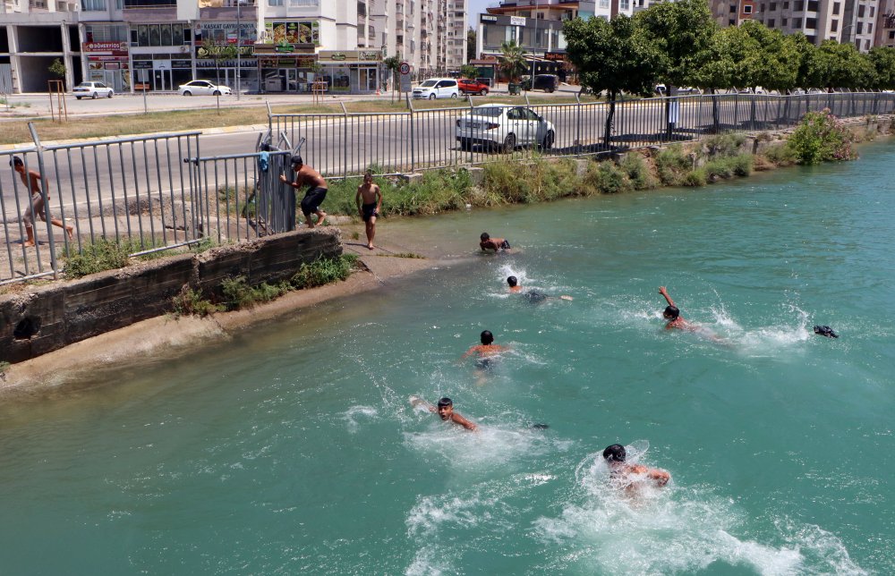 Adana'da termometreler 47 dereceyi gösterdi