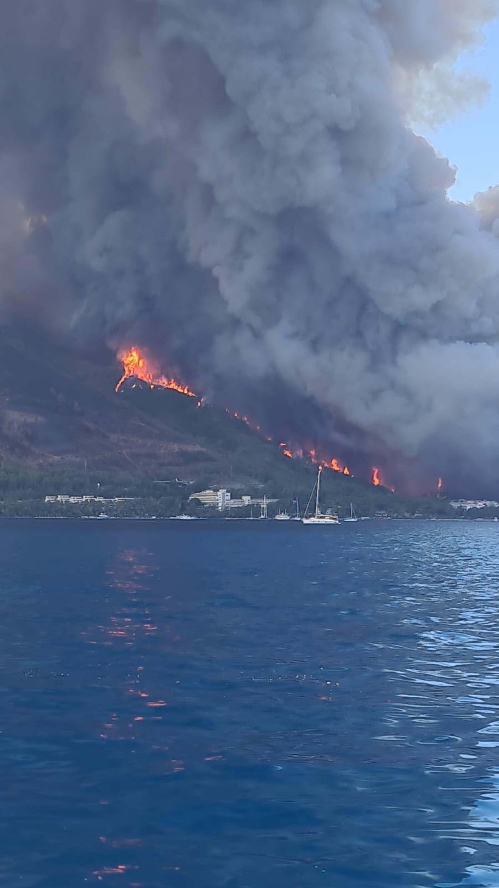 Marmaris'te orman yangını! Acı tesadüf...