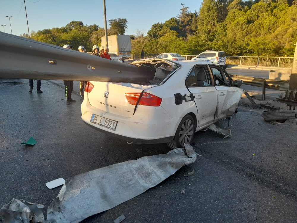 Bariyere ok gibi saplandı: 1 ölü