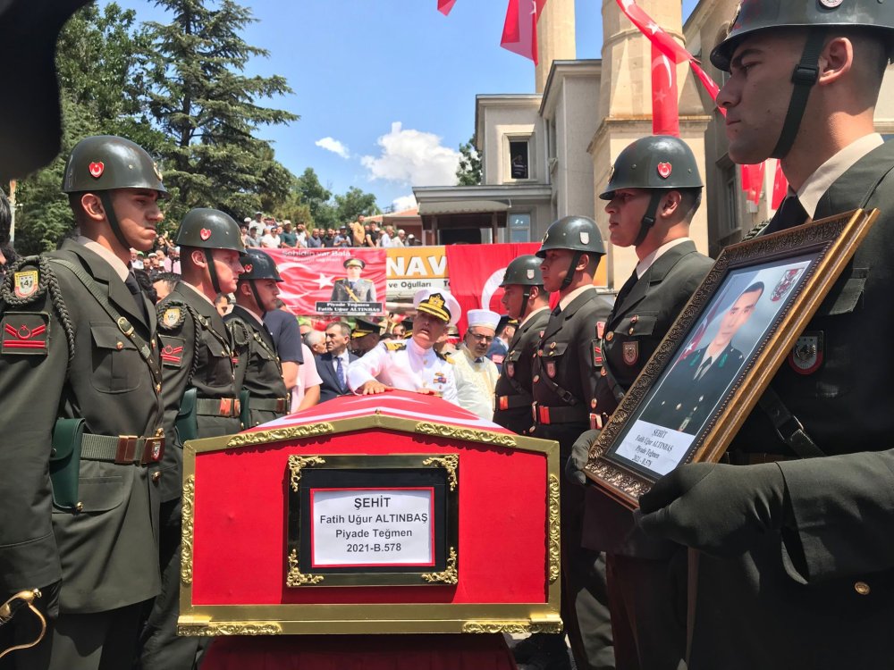 Şehit Teğmen, Ankara'da son yolculuğuna uğurlandı