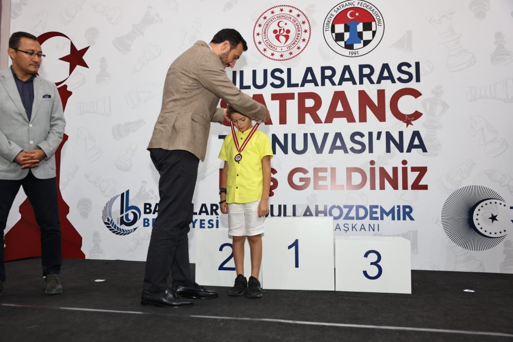 Uluslararası Satranç Turnuvası tamamlandı