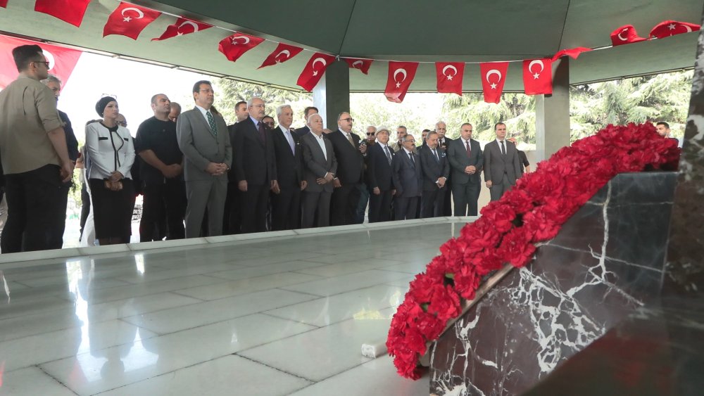 Kılıçdaroğlu ve İmamoğlu anma töreninde bir arada