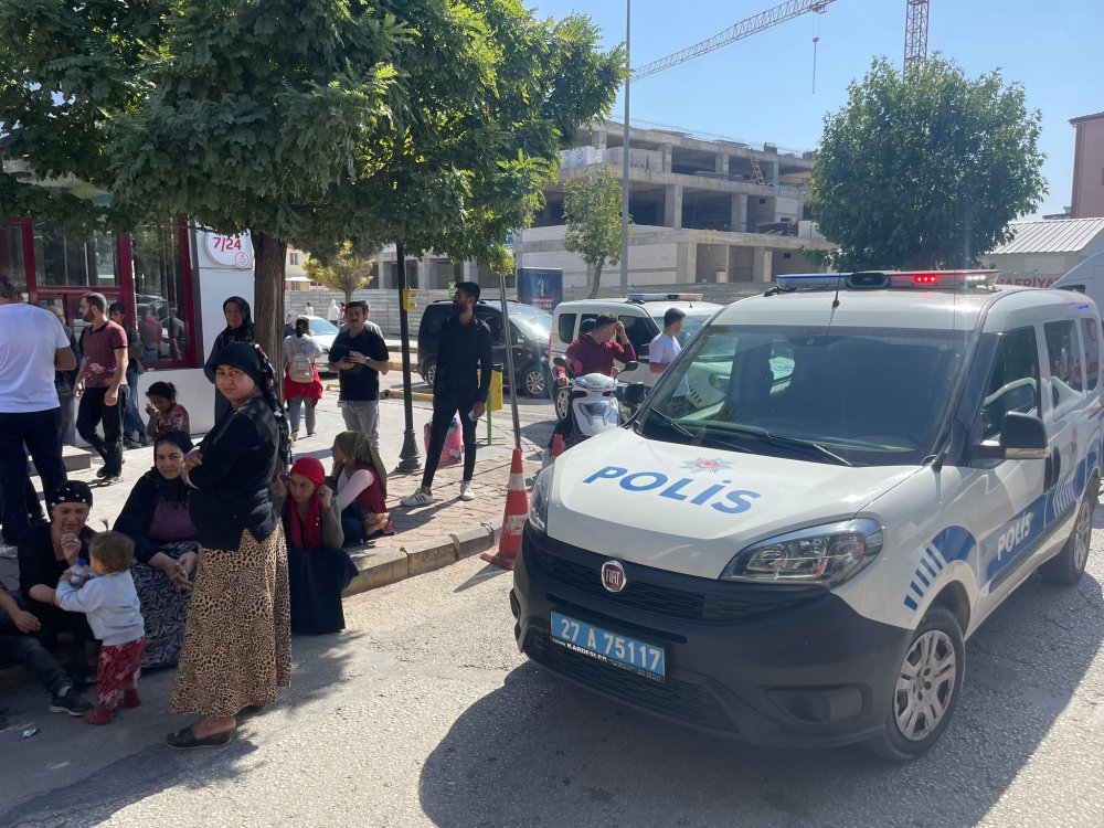 Acil serviste panik anları: Hastalar tahliye edildi