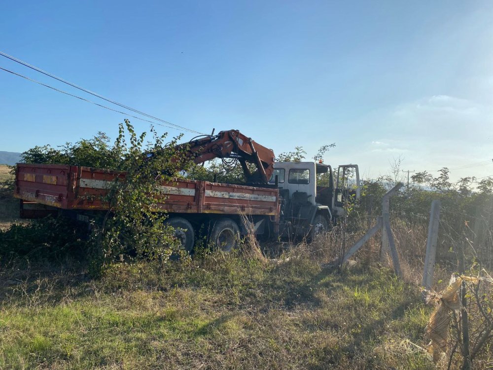 Vincin freni boşaldı; araçtan atlayan 2 kişiden 1'i öldü