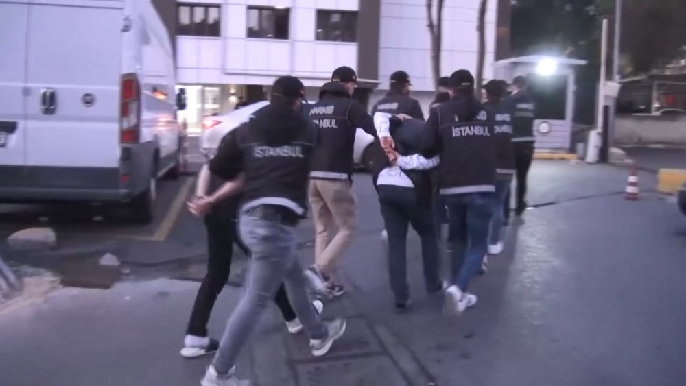 Polisin şehit olduğu olayda 7 tutuklama: Dikkat çekmemek için çocukları kullanmışlar