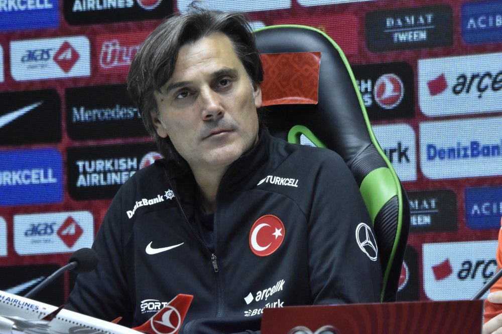 Vincenzo Montella: Farklı bir stratejiyle sahada olacağız