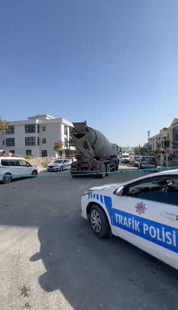 Beton mikserinin çarptığı kadın öldü