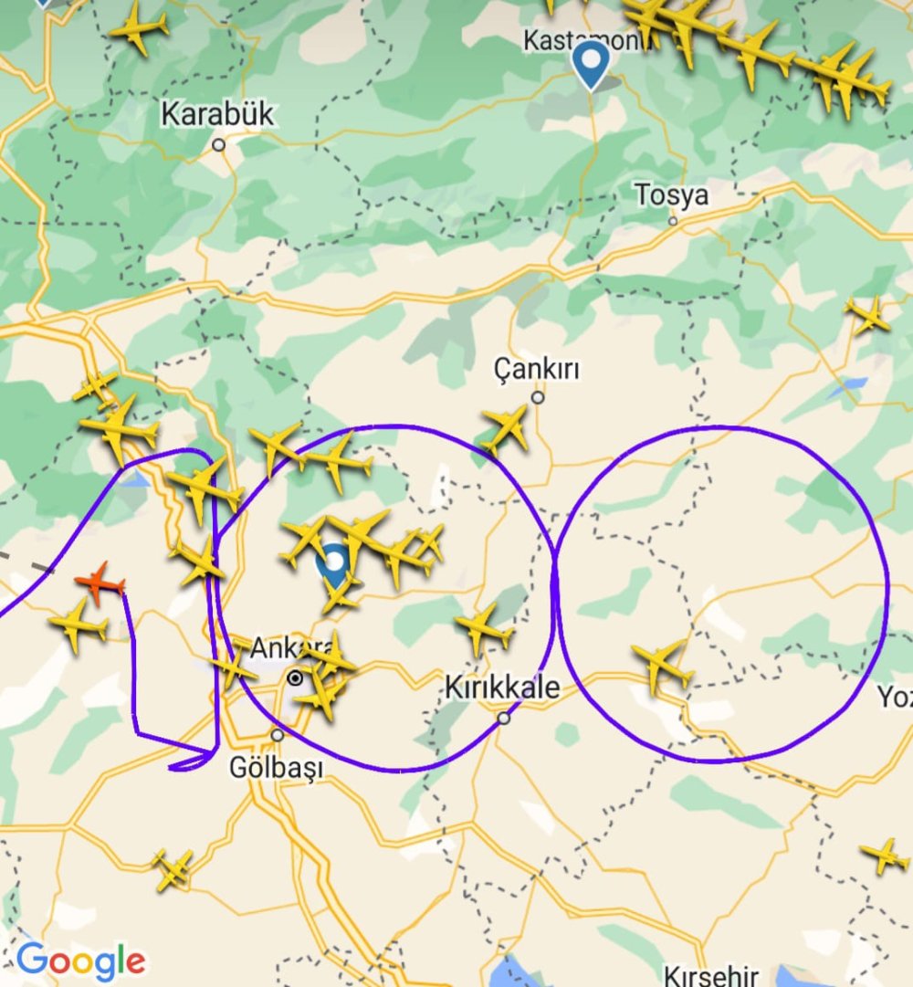 100. yıl uçağı gökyüzüne '100' çizdi