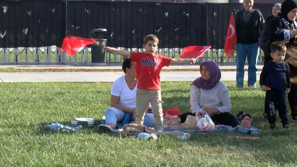 Cumhuriyetin 100. yıl çoşkusu Maltepe Etkinlik Alanı'nda başladı