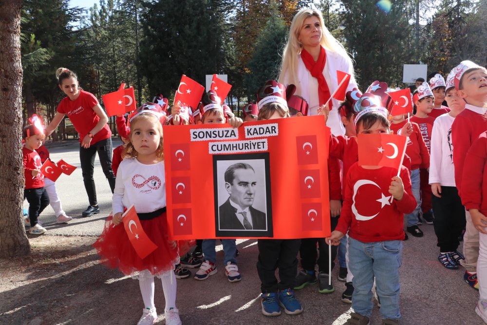 Cumhuriyet’in 100’üncü yılına 1000 bayraklı kutlama